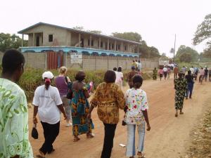 Walking to OWL Centre