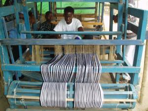 Weaving country cloth